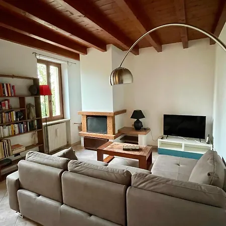 Charming Escape In Apartment *