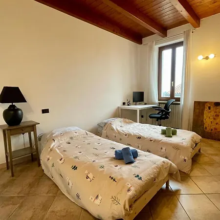 Charming Escape In Apartment Verona