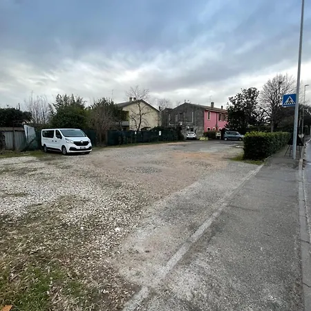 Charming Escape In Daire Verona