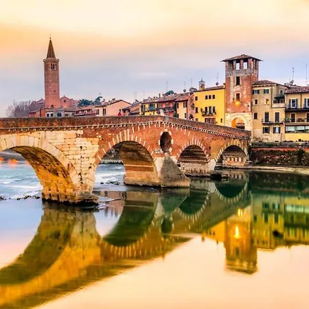 Charming Escape In Appartement Verona